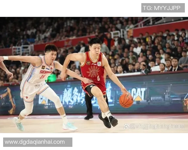 CBA精彩对决北京队与山东队比赛录像回放全程回顾与精彩瞬间分析